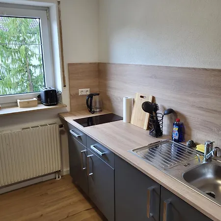 Zentrale 2 Zimmerwohnung Apartment *